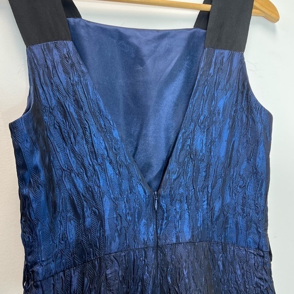 Walter Navy Shimmer Crinkle Sheath Cocktail Dress Women's 6 Ombré Iridescent - Picture 5 of 9